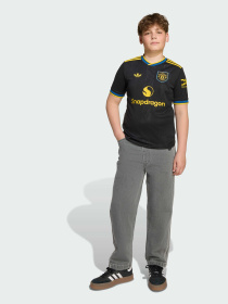 Футболка Adidas модель KD4227 Футболка Adidas модель KD4227 Фото