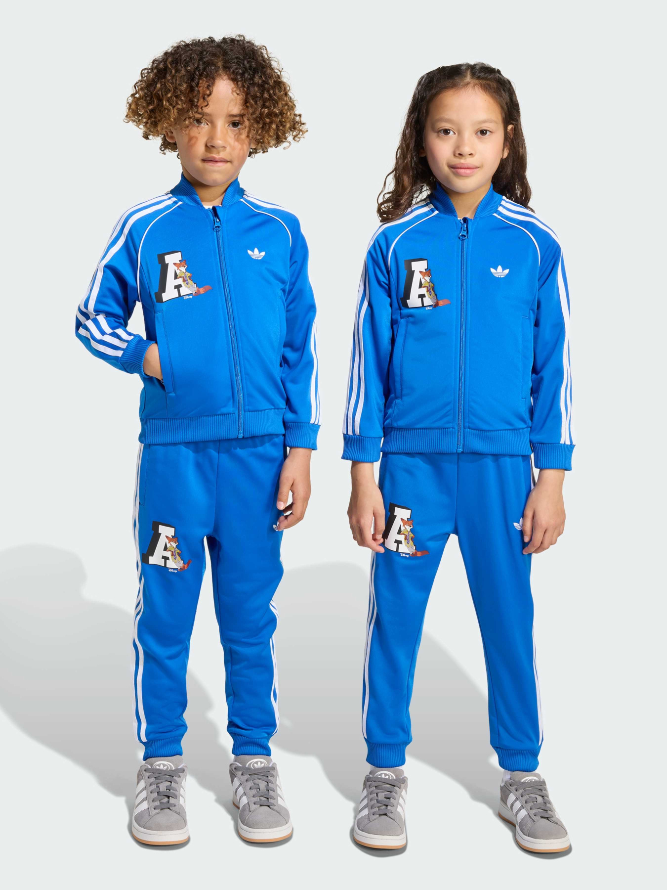 Спортивный костюм Adidas Graphics модель JX3022 Спортивный костюм Adidas Graphics модель JX3022 Фото