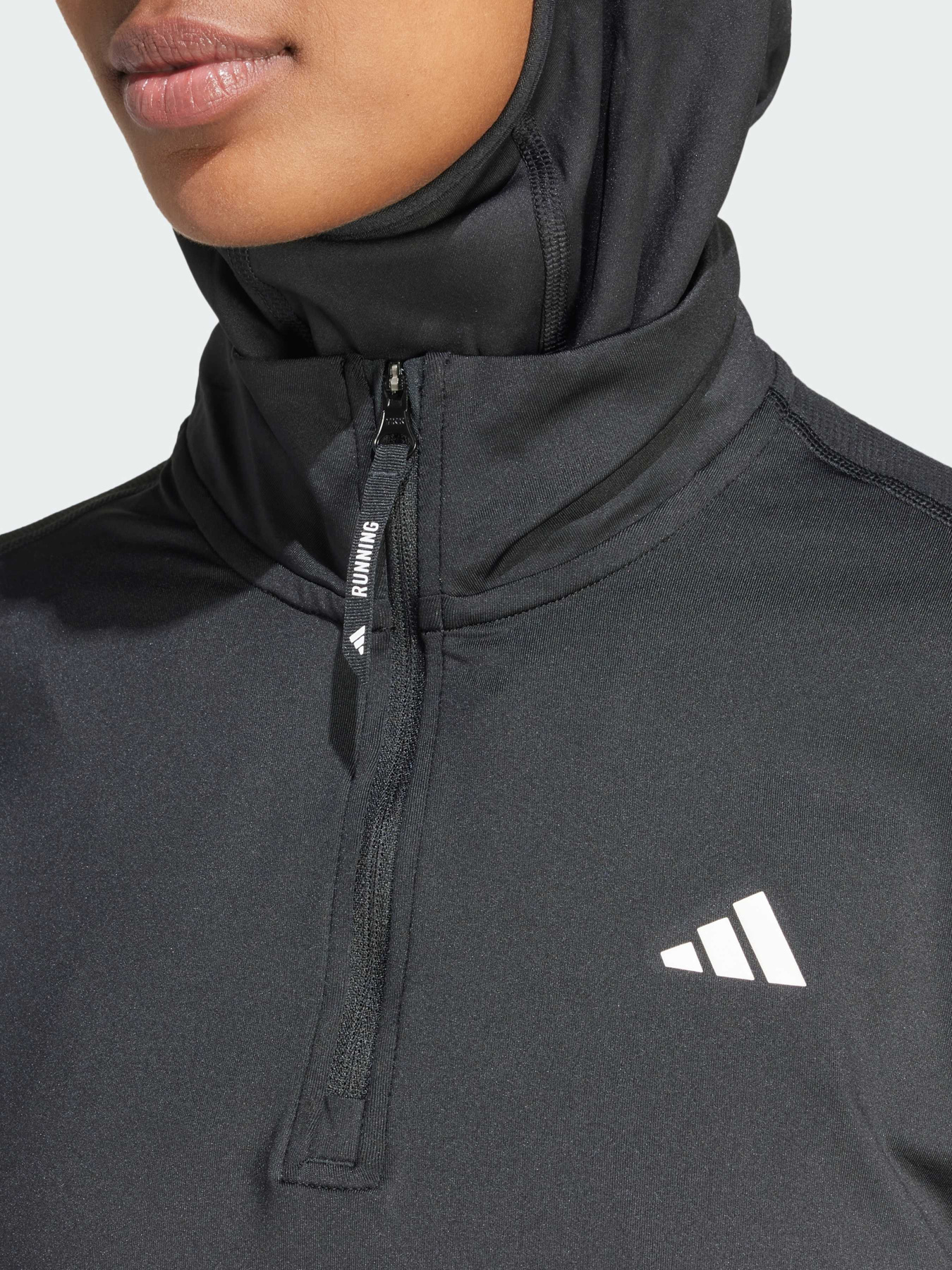 Кофта спортивна Adidas модель IK7440 Кофта спортивна Adidas модель IK7440 Фото