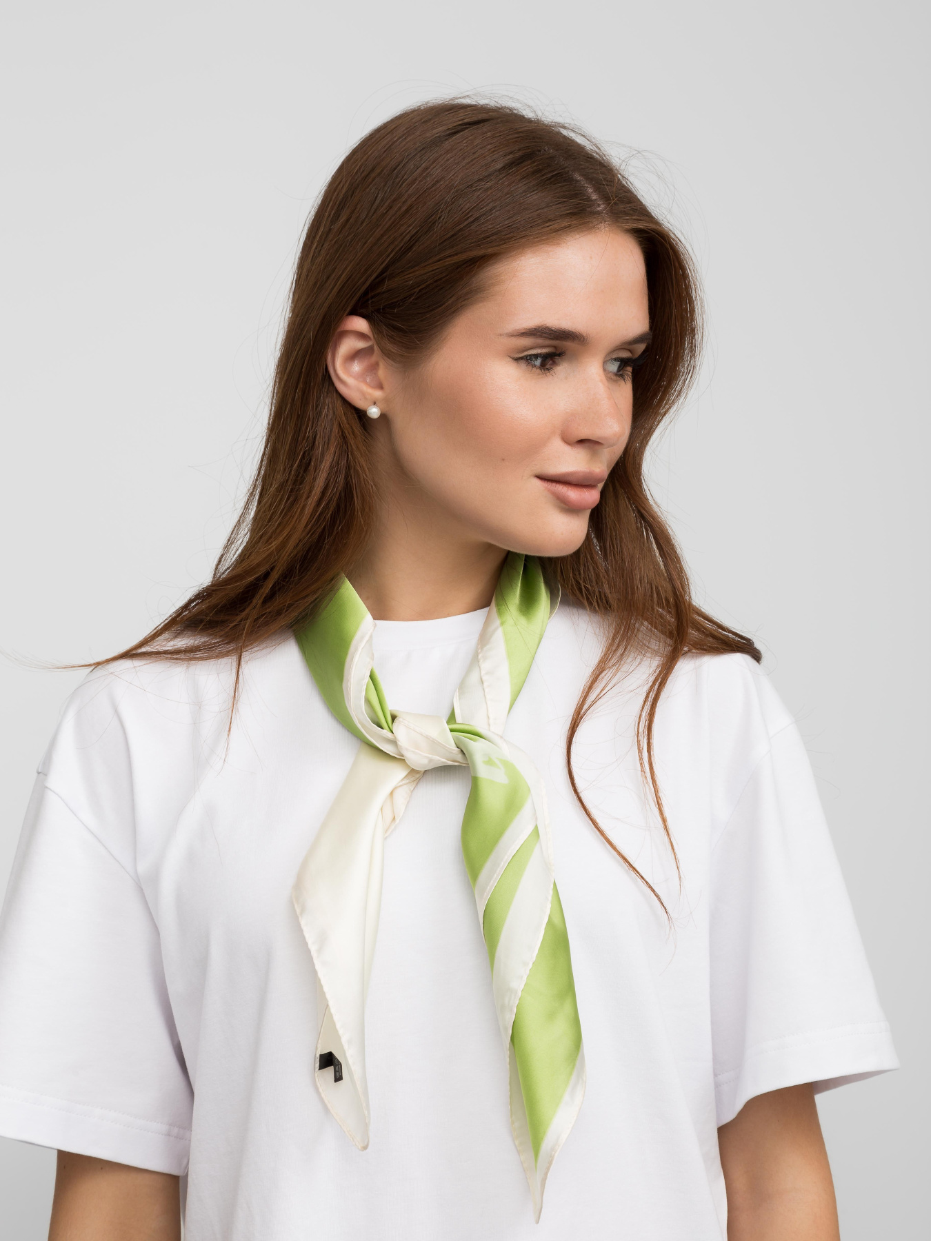 Платок Famo модель APL-423_02 Фото