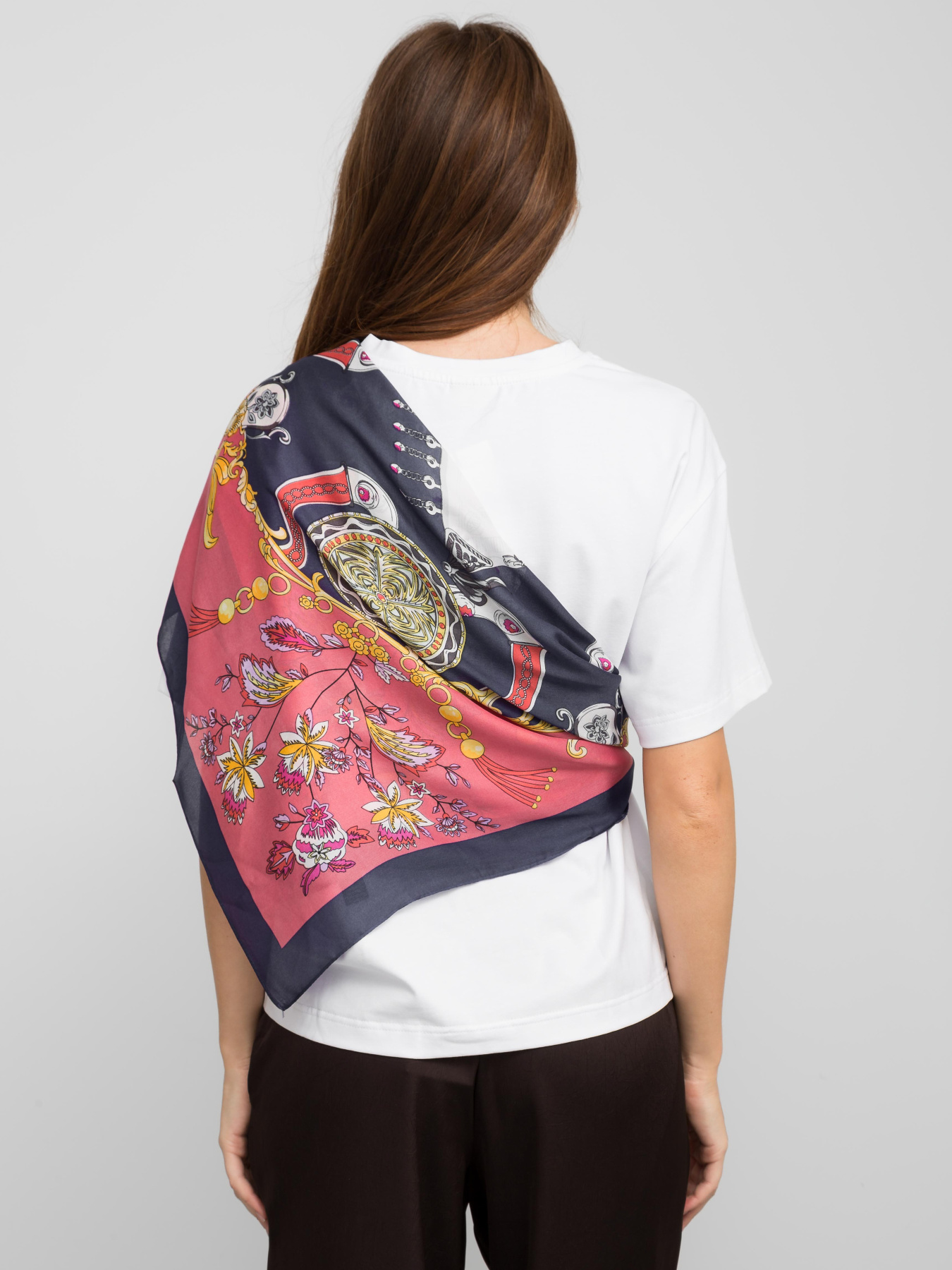 Платок Famo модель APL-254399_01 Фото