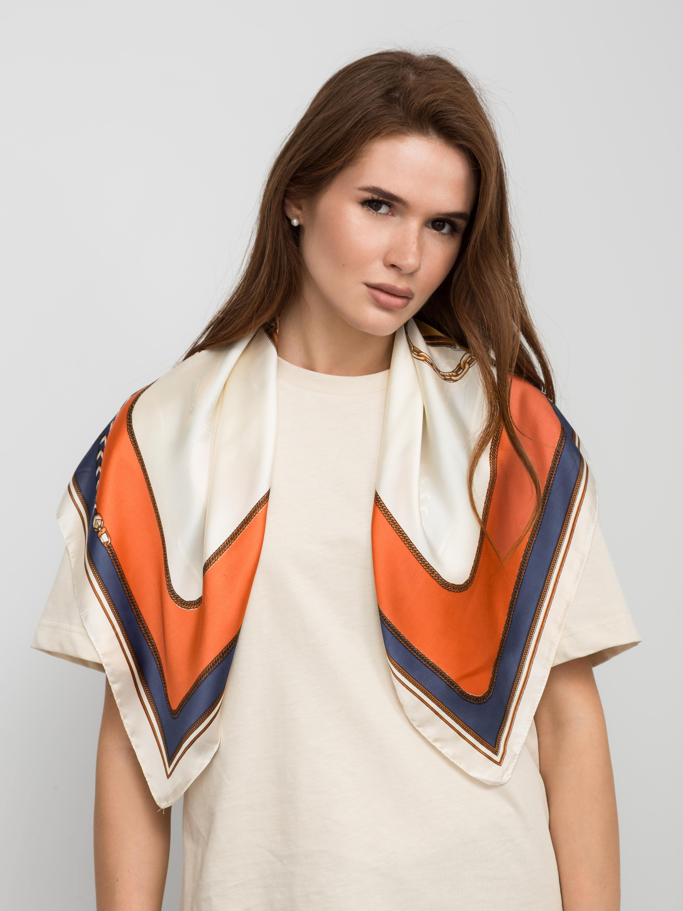 Платок Famo модель APL-404_02 Фото