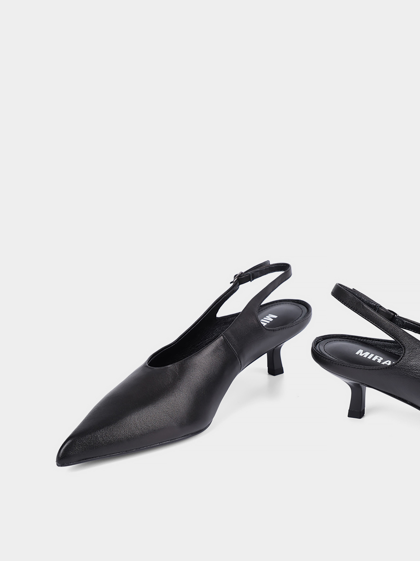 Туфли MIRATON модель YD2563-10 Фото