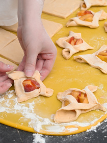 Килимок для тіста та випікання силіконовий MBM HOME модель KP-84 YELLOW Килимок для тіста та випікання силіконовий MBM HOME модель KP-84 YELLOW Фото