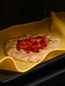 Килимок для тіста та випікання силіконовий MBM HOME модель KP-84 YELLOW Килимок для тіста та випікання силіконовий MBM HOME модель KP-84 YELLOW Фото