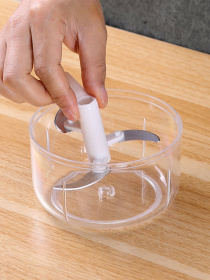 Измельчитель механический с тремя лезвиями MBM MY HOME модель KP-05 T/GRAY Фото