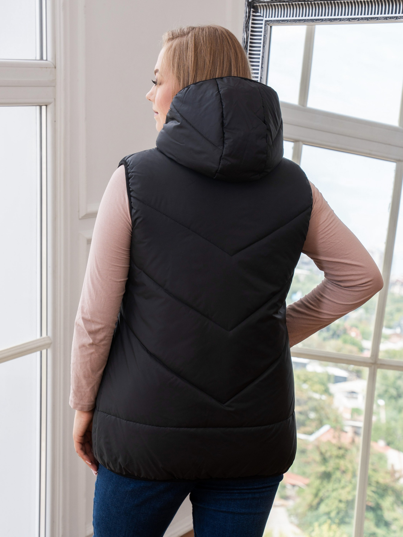 Жилет с утеплителем UVENTUM модель 00125-mt-BLC Фото