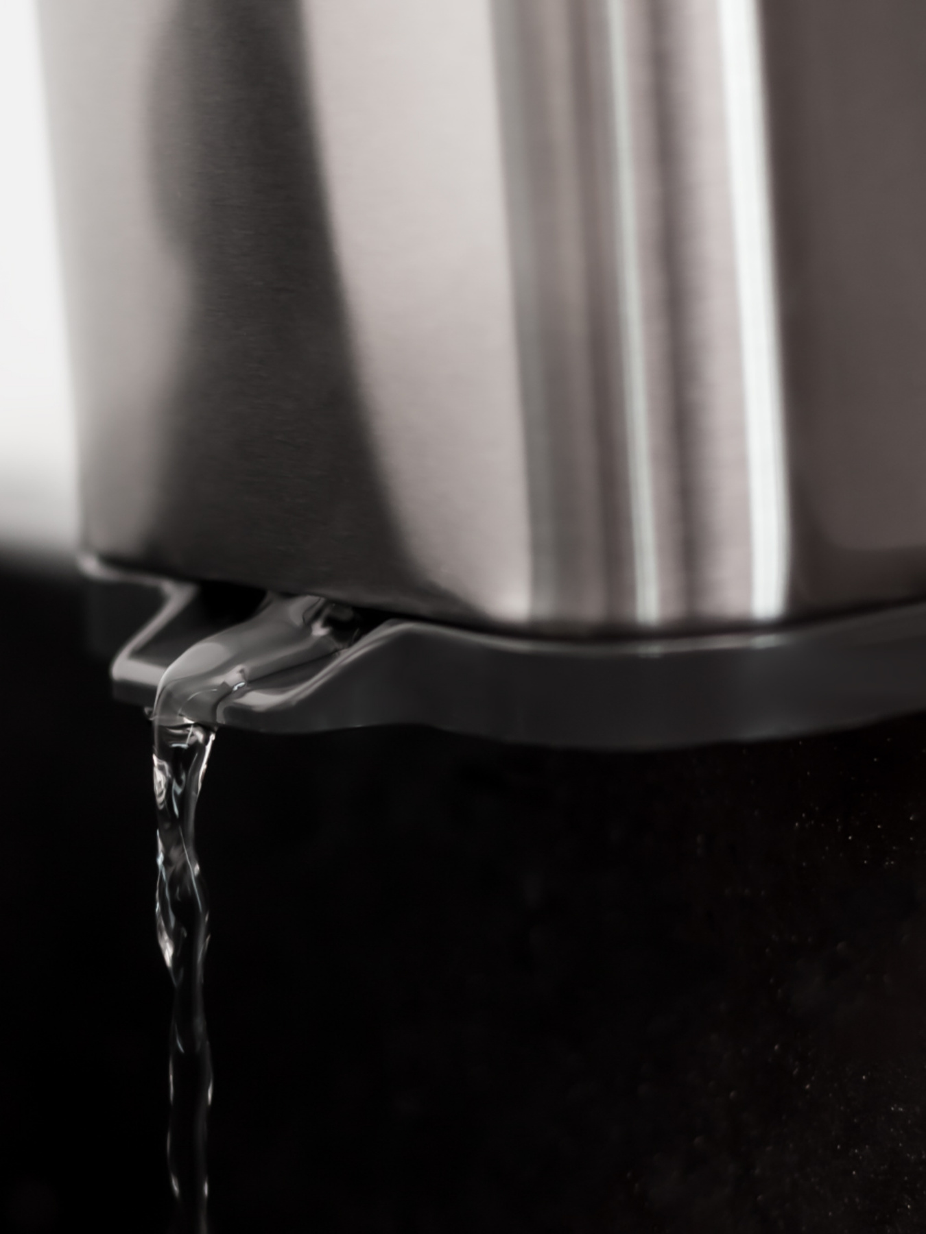 Подставка для ножей из нержавеющей стали MBM MY HOME модель KP-67 SS/BLACK Фото