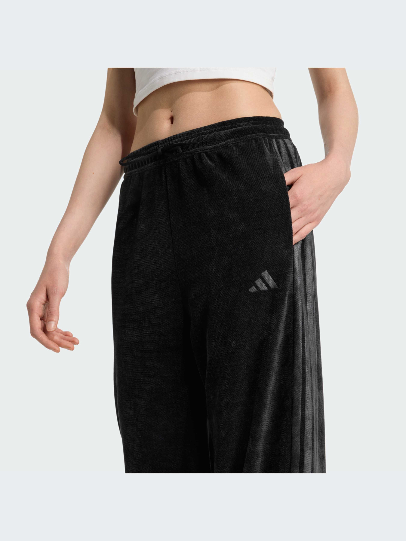 Брюки Adidas Tiro модель JM1805-KZ Фото