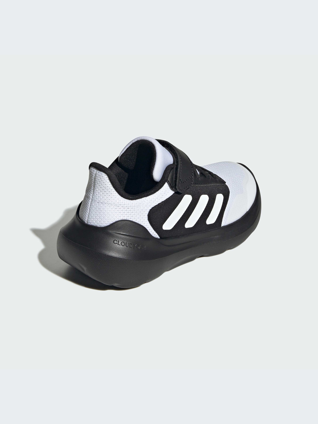 Кроссовки Adidas модель JR6070-KZ Фото