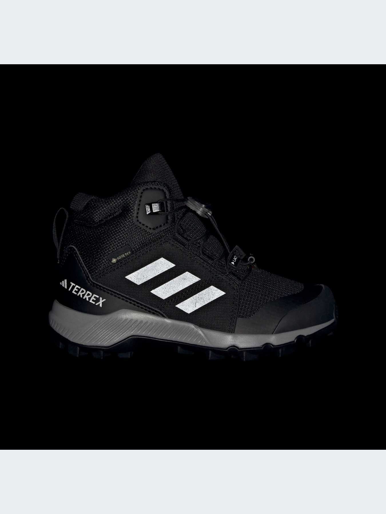 Ботинки и сапоги Adidas модель IE6079-KZ Фото