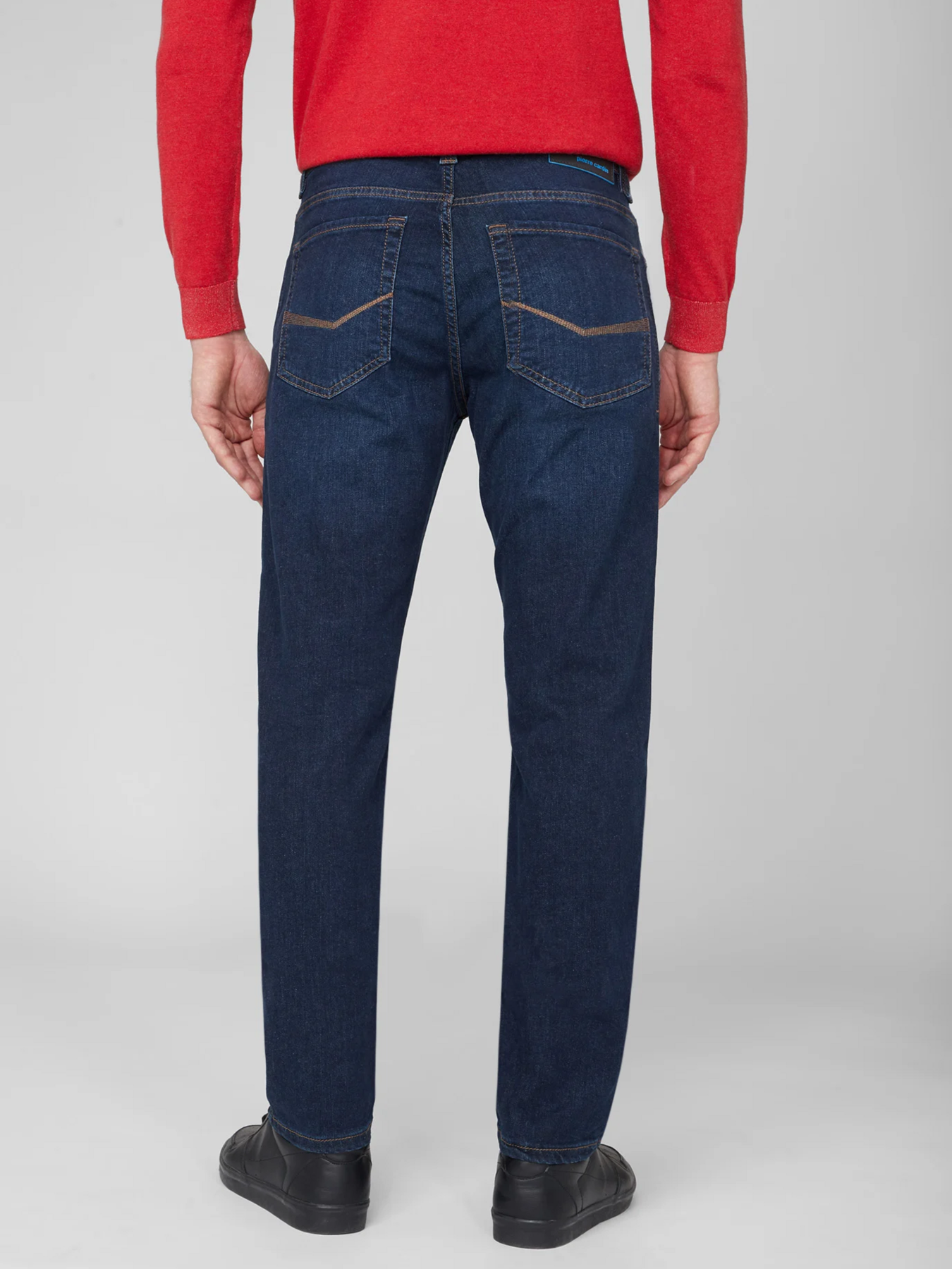 Завужені джинси Pierre Cardin модель C7 34510.8037.6814 Фото