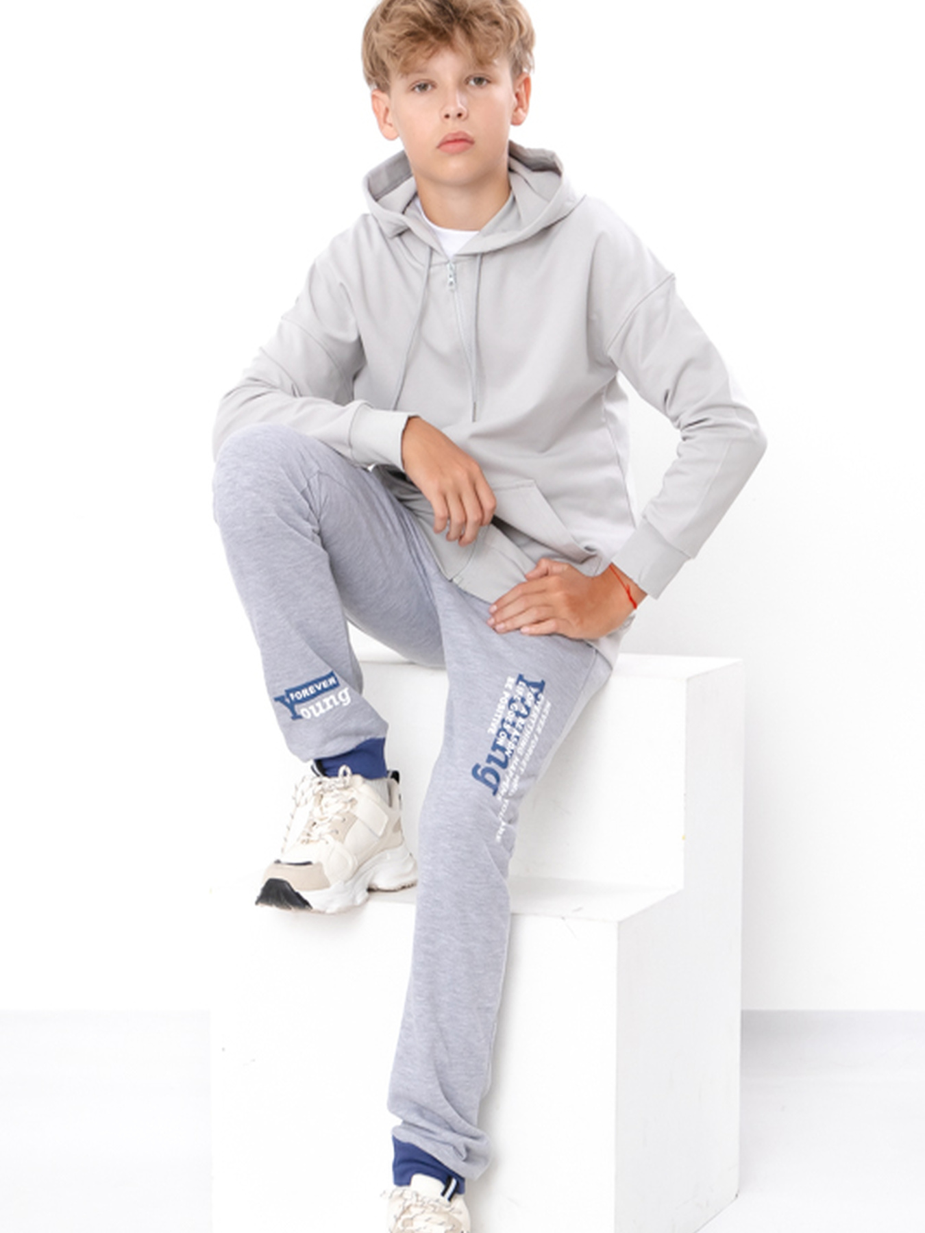 Штаны спортивные Носи своє модель 6074-023-33-srij-temno-sinj-forever Фото