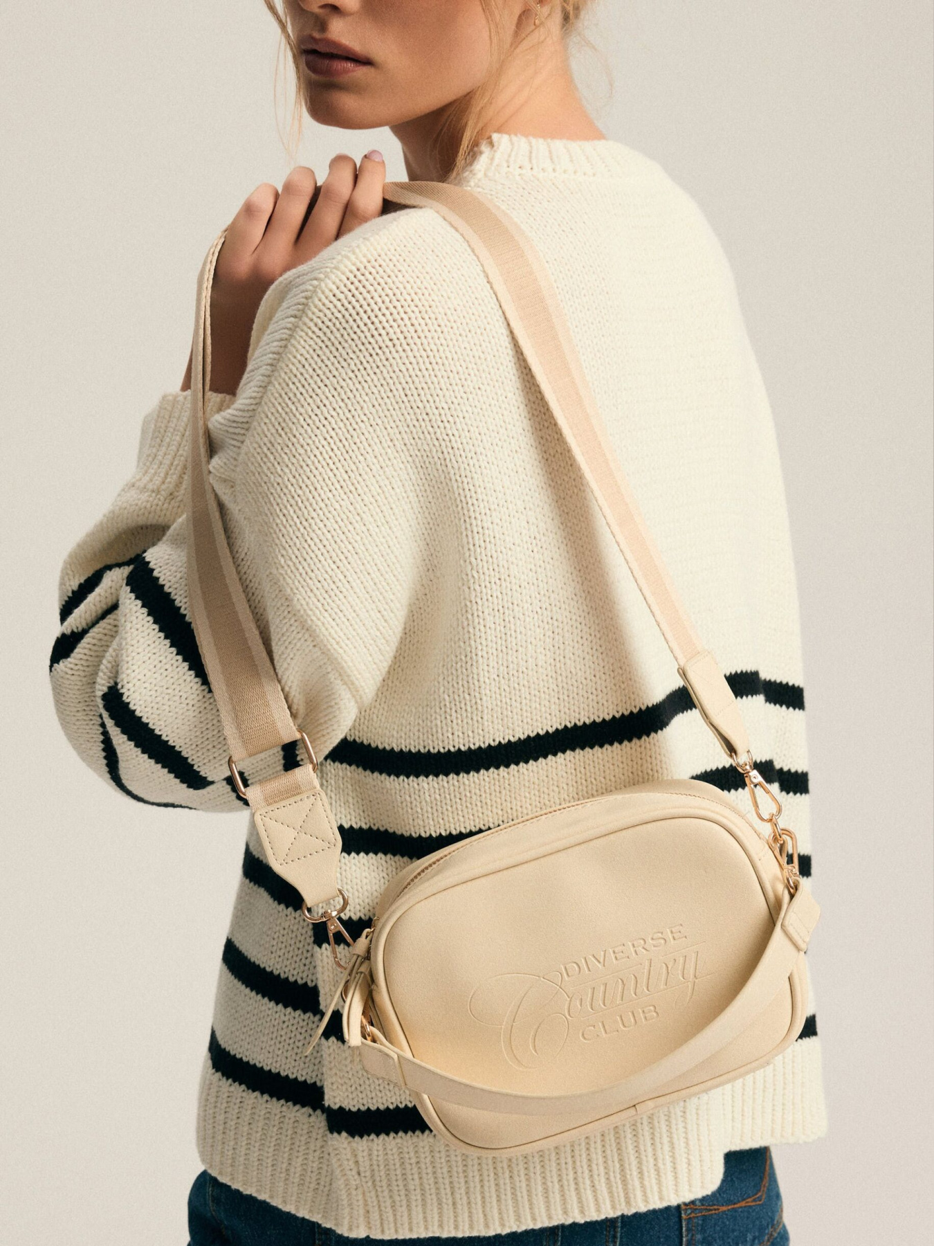 Мессенджер DIVERSE Dotea S модель 10047442 Мессенджер DIVERSE Dotea S модель 10047442 Фото