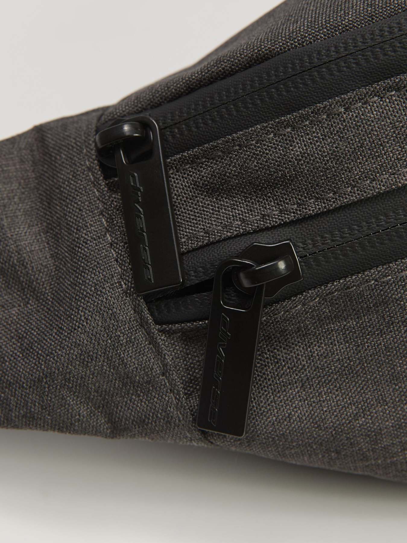 Поясная сумка DIVERSE Washbum 254 модель 10047460 Фото