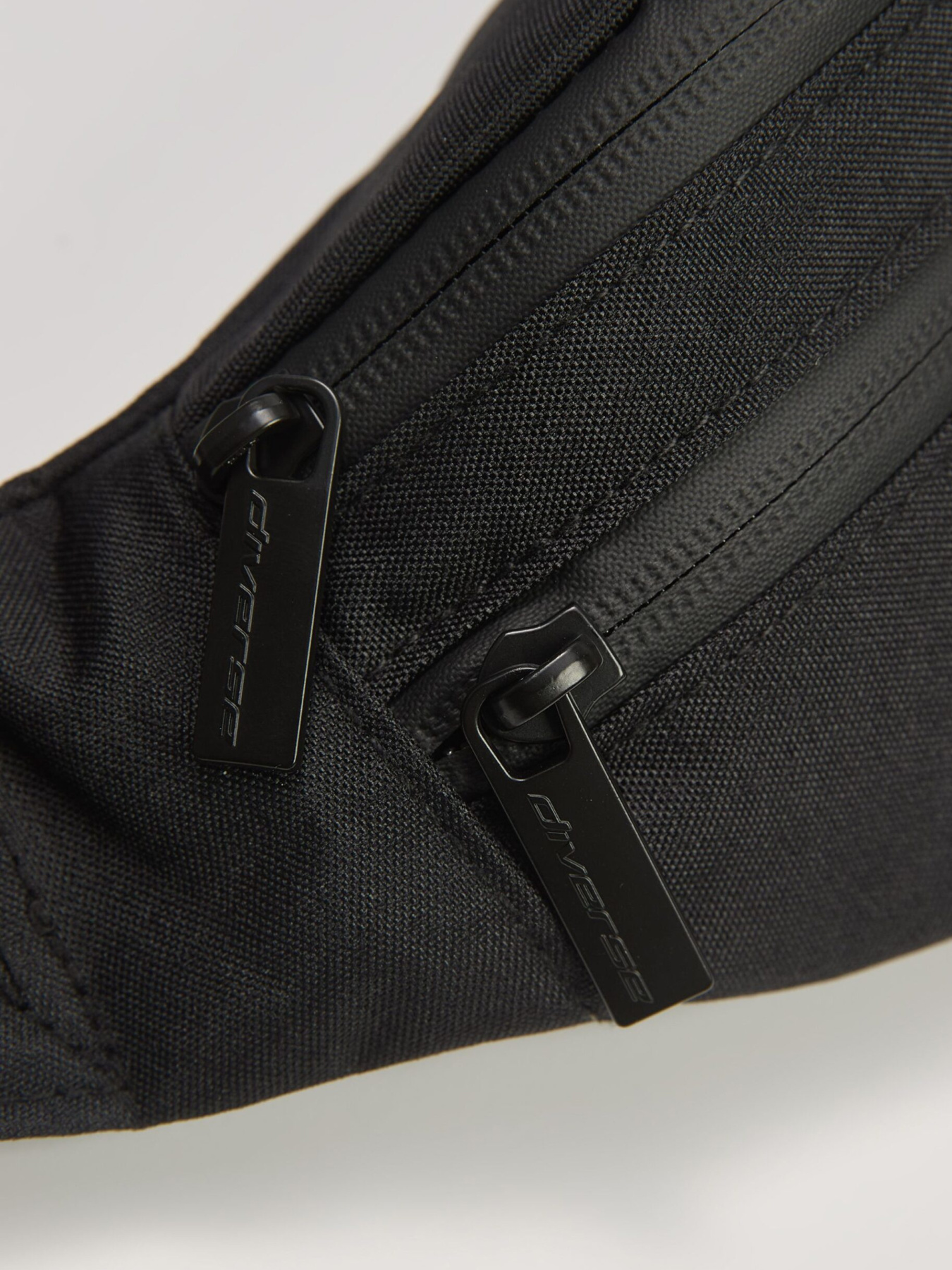 Поясная сумка DIVERSE Washbum 254 модель 10047460 Фото