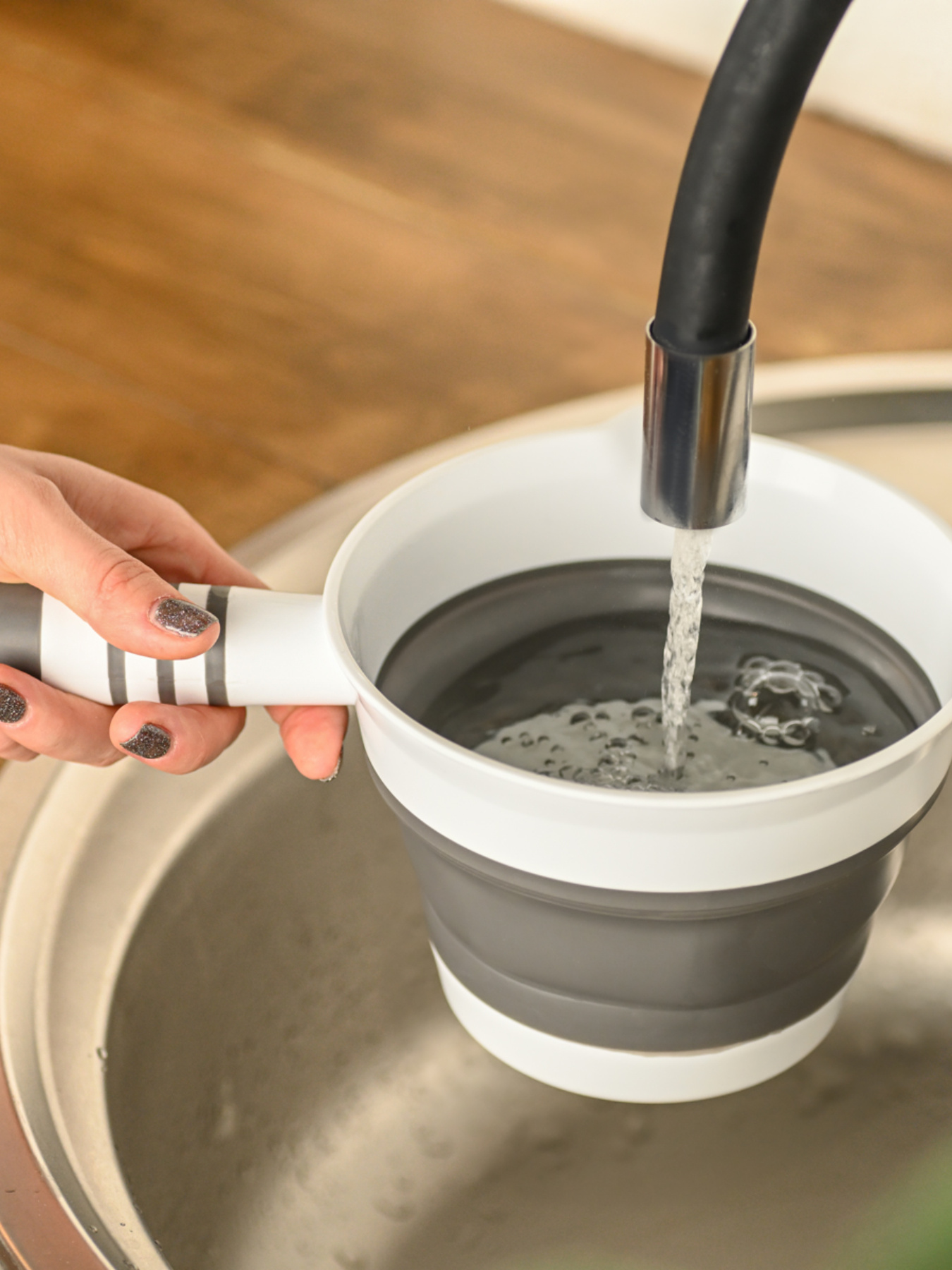 Ковш складной MBM MY HOME модель KP-77 WHITE/GRAY Фото