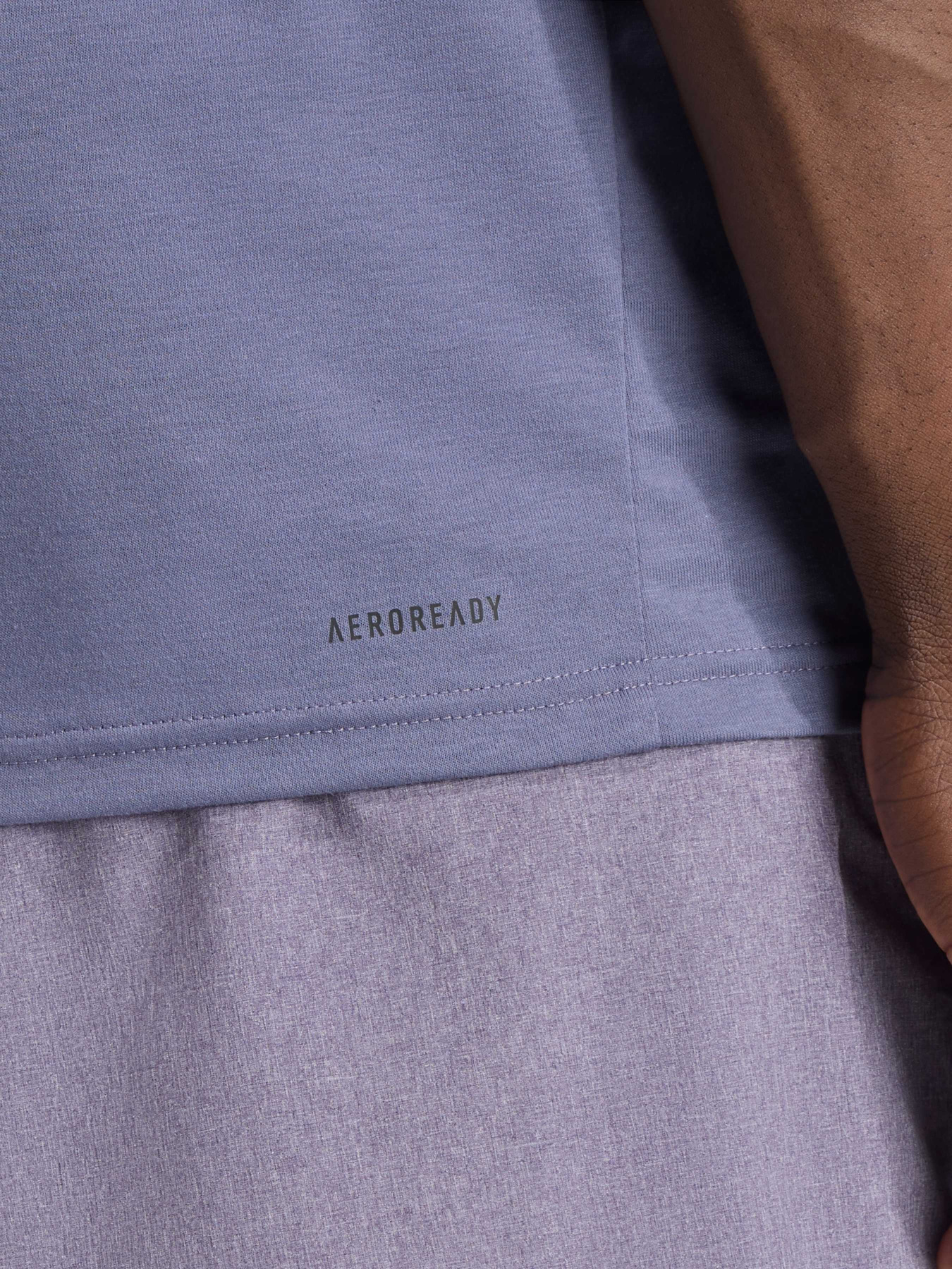 Футболка спортивная Adidas модель JW7402 Фото