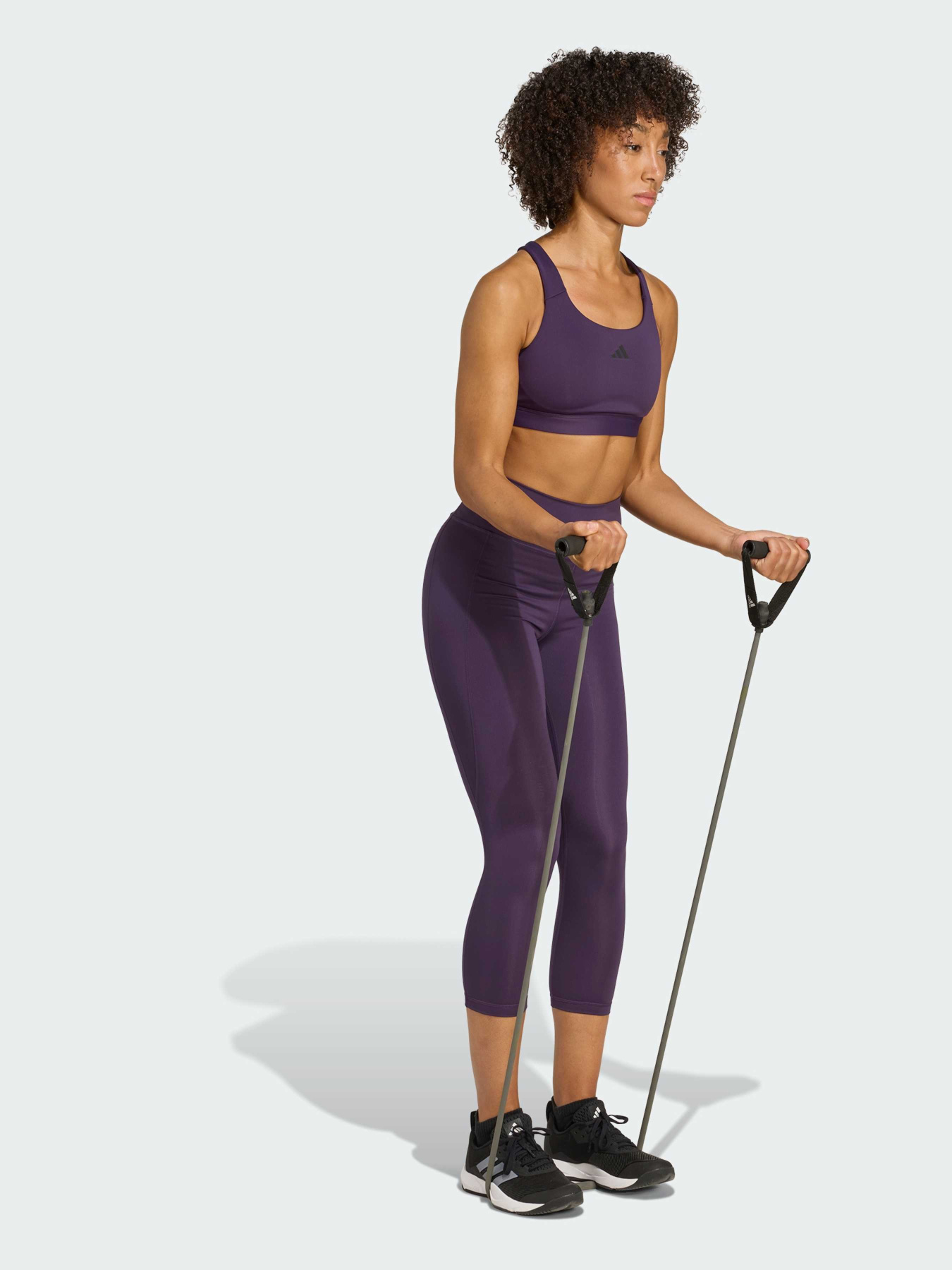 Спортивный топ Adidas модель JW4874 Фото