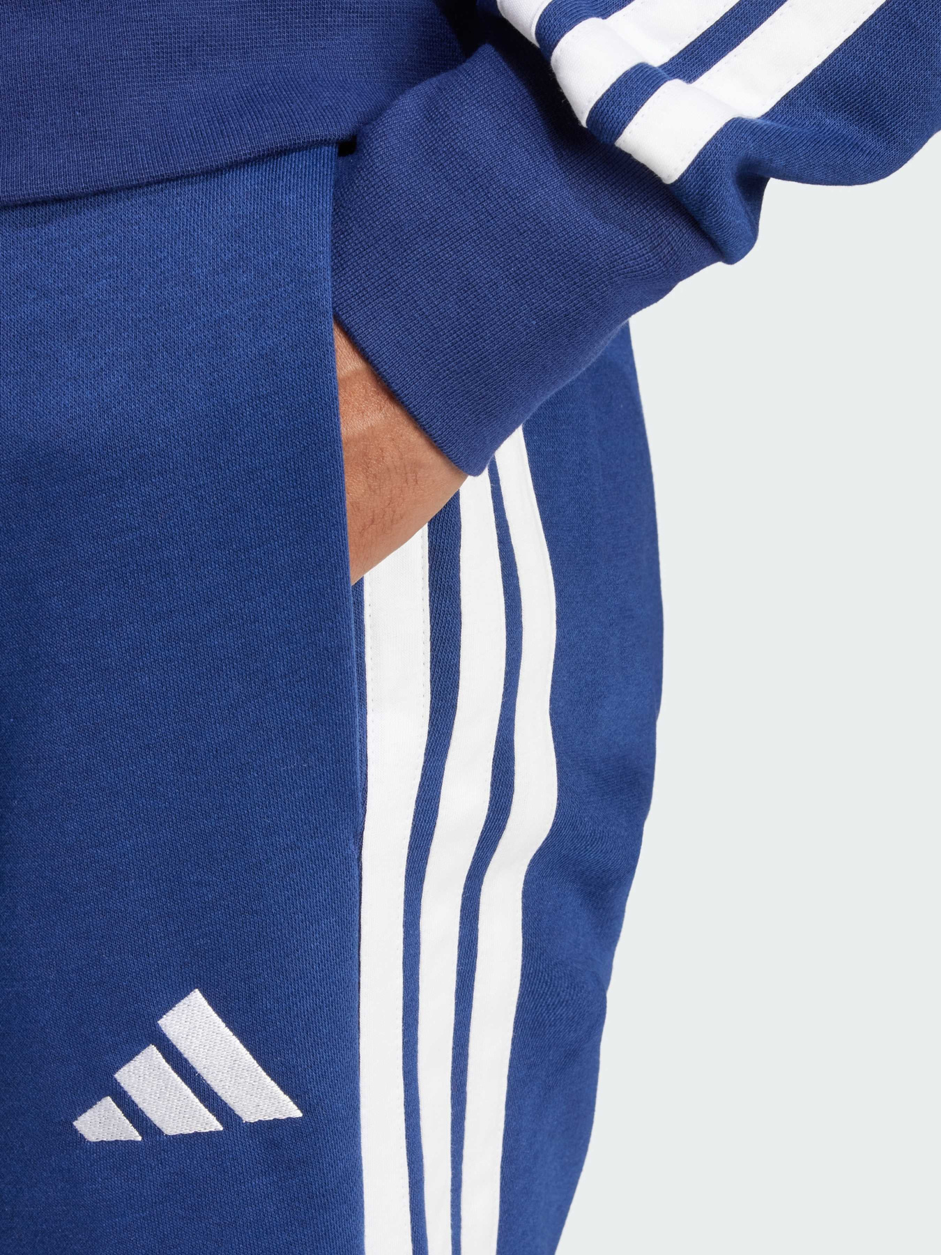 Джоггеры Adidas модель JD1859 Фото