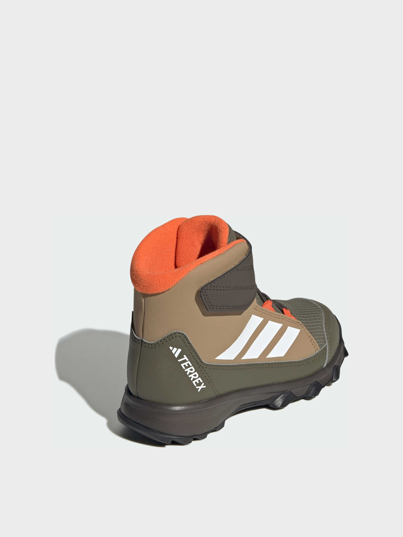 Ботинки и сапоги Adidas модель JR4189 Фото