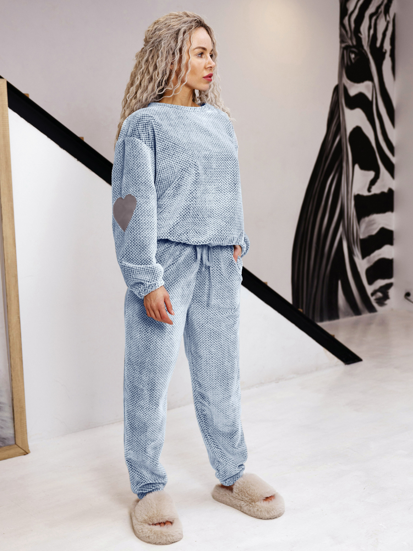 Домашний костюм Leinle модель 3846 Домашний костюм Leinle модель 3846 Фото