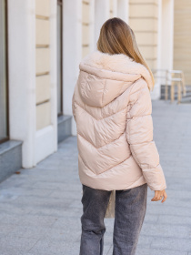 Пуховик MilaNova модель Куртка К-350 бежевый Фото