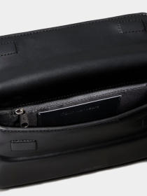 Сумки Calvin Klein модель LV04K3111G-UB1 Фото