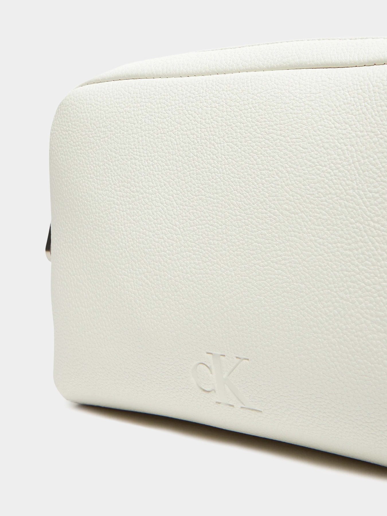 Сумки Calvin Klein модель LV04K3124G-FUP Фото