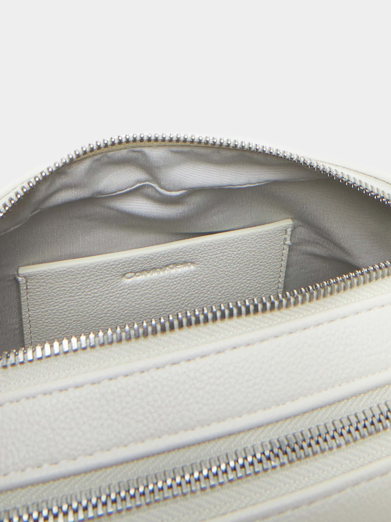 Сумки Calvin Klein модель LV04K3124G-FUP Фото