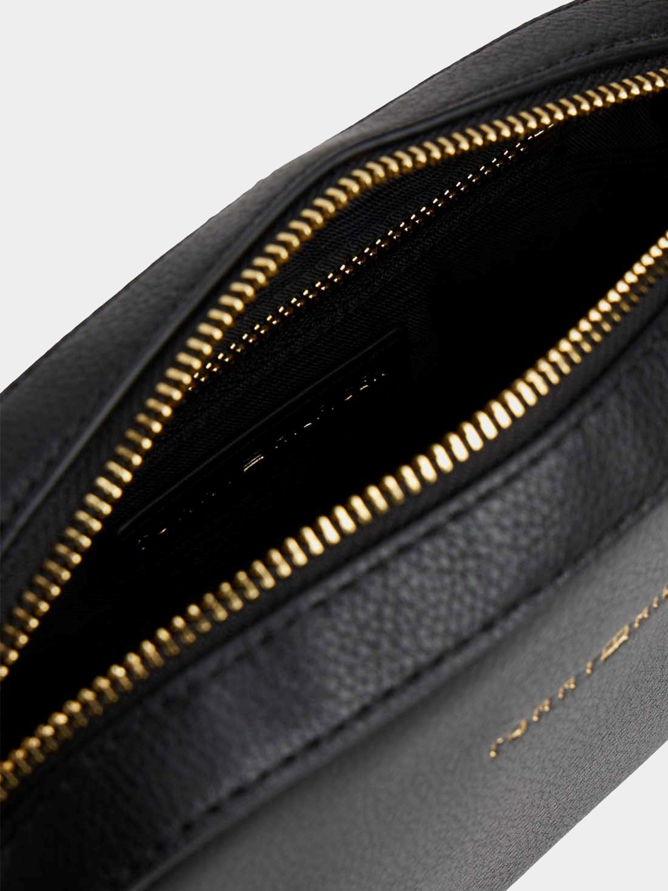 Сумки Tommy Hilfiger модель AW0AW17450-BDS Фото