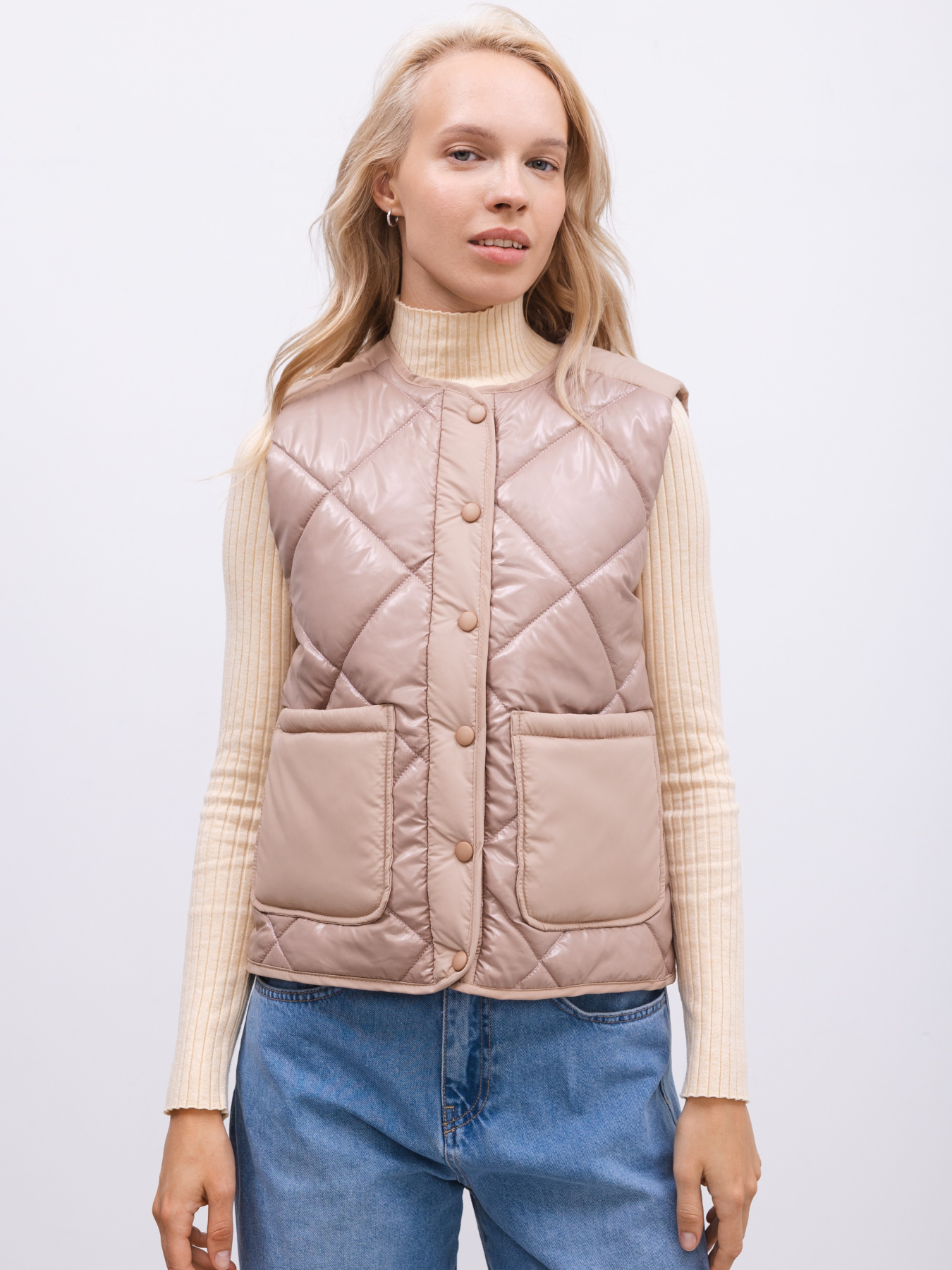 Жилет с утеплителем UVENTUM модель 0500242401 Фото