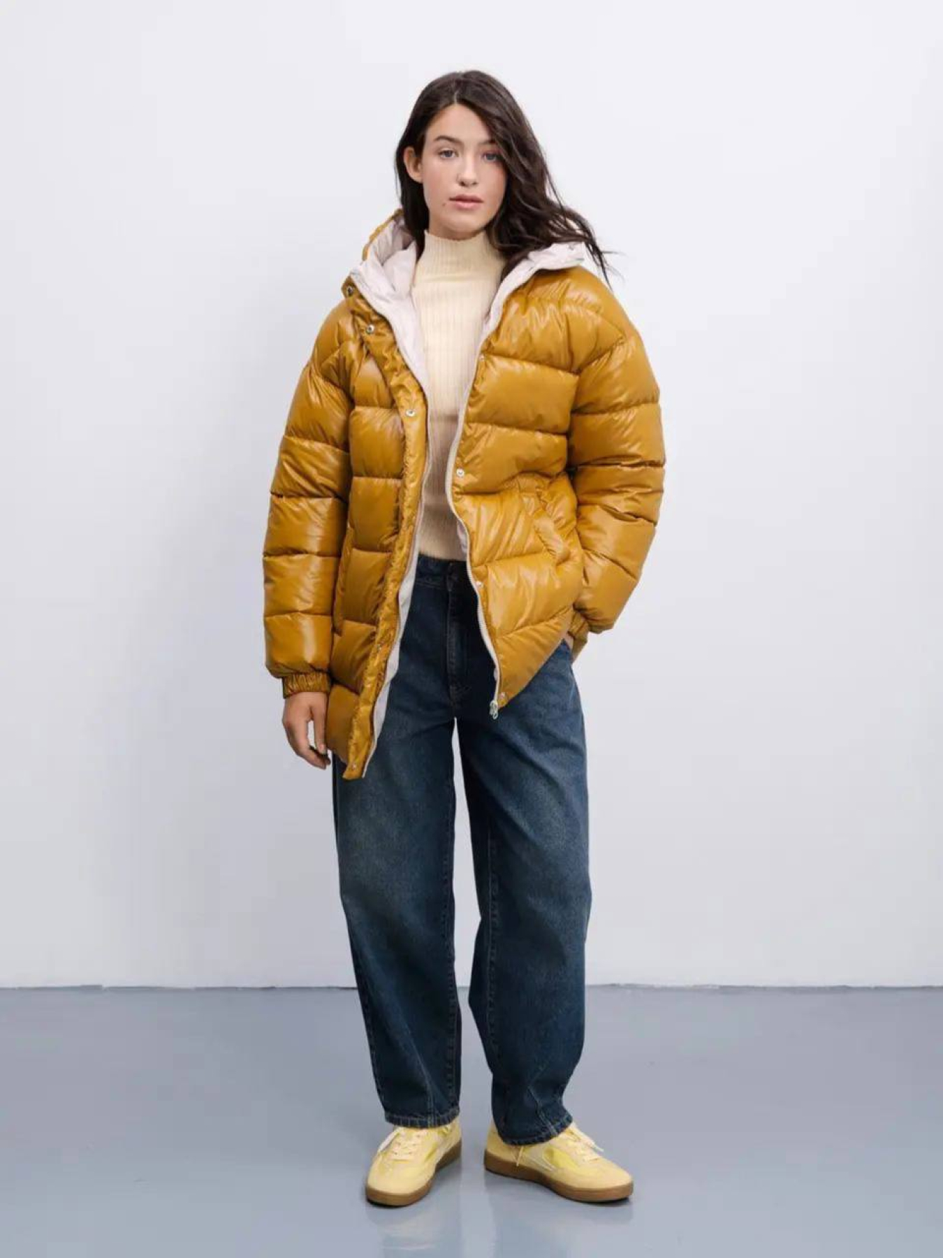 Демисезонная куртка UVENTUM модель 0800212403 Фото