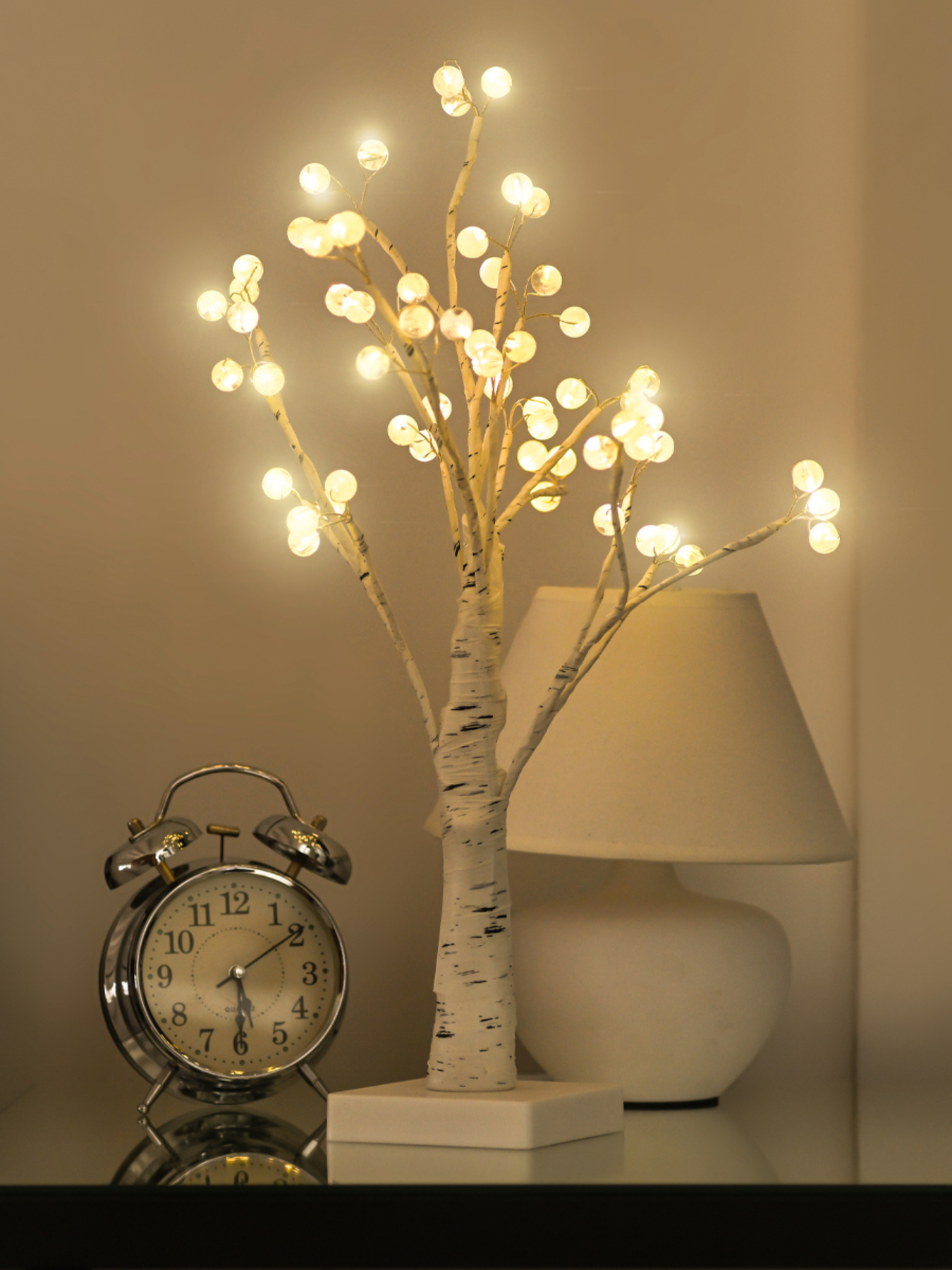 Дерево светодиодное на батарейках MBM MY HOME модель DH-LAMP-04 WHITE Фото