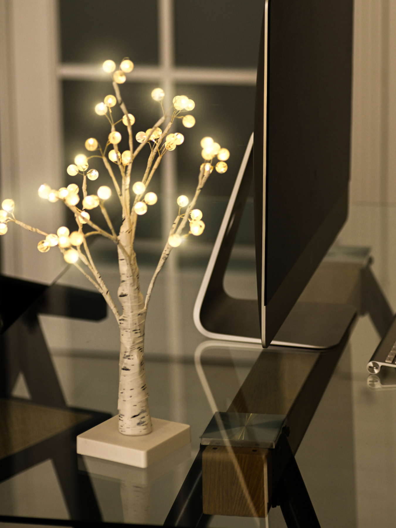 Дерево светодиодное на батарейках MBM MY HOME модель DH-LAMP-04 WHITE Фото
