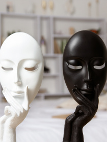 Статуетка "Маска" чорна MBM HOME модель DH-ST-03 BLACK Фото