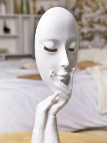 Статуэтка "Маска" белая MBM MY HOME модель DH-ST-03 WHITE Фото