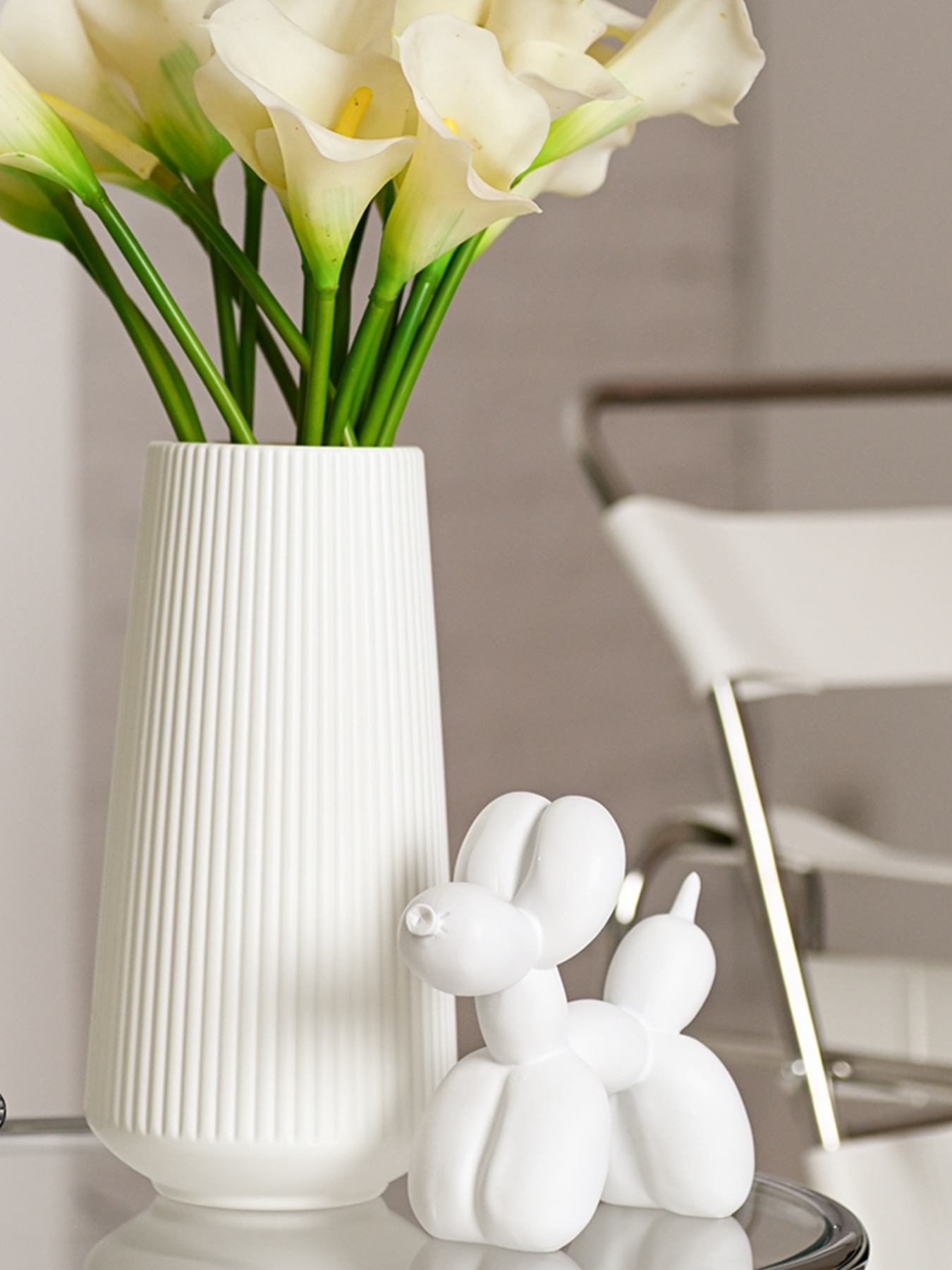 Статуетка "Пес з кульки" біла MBM HOME модель DH-ST-06 WHITE Фото