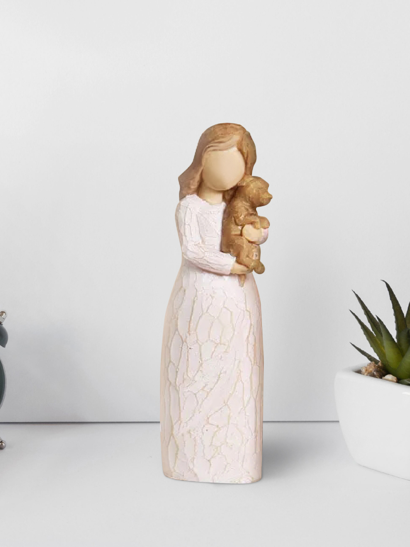 Статуэтка "Девушка со щенком" MBM HOME модель DH-ST-08 COLOR Фото