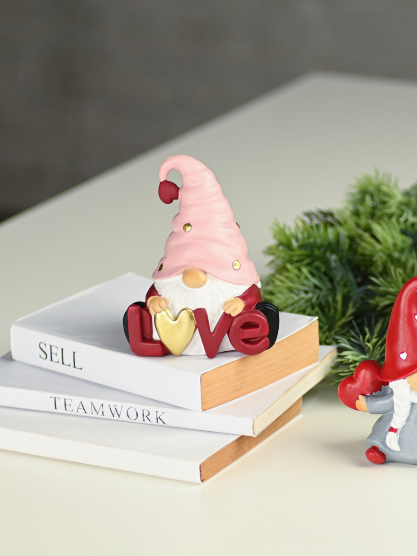 Статуетка "Love" MBM HOME модель DH-ST-17 COLOR Фото