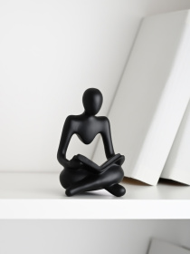 Статуэтка "Мыслитель с книгой" черная MBM MY HOME модель DH-ST-23 BLACK Фото