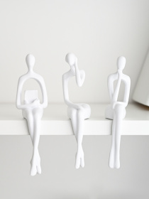 Статуетка "Людина з книгою" біла MBM HOME модель DH-ST-26 WHITE Фото