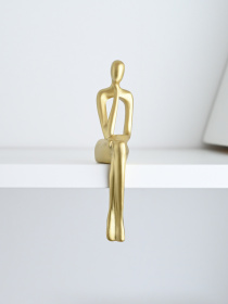 Статуэтка "Человек с мечтой" золотая MBM HOME модель DH-ST-28 GOLD Фото
