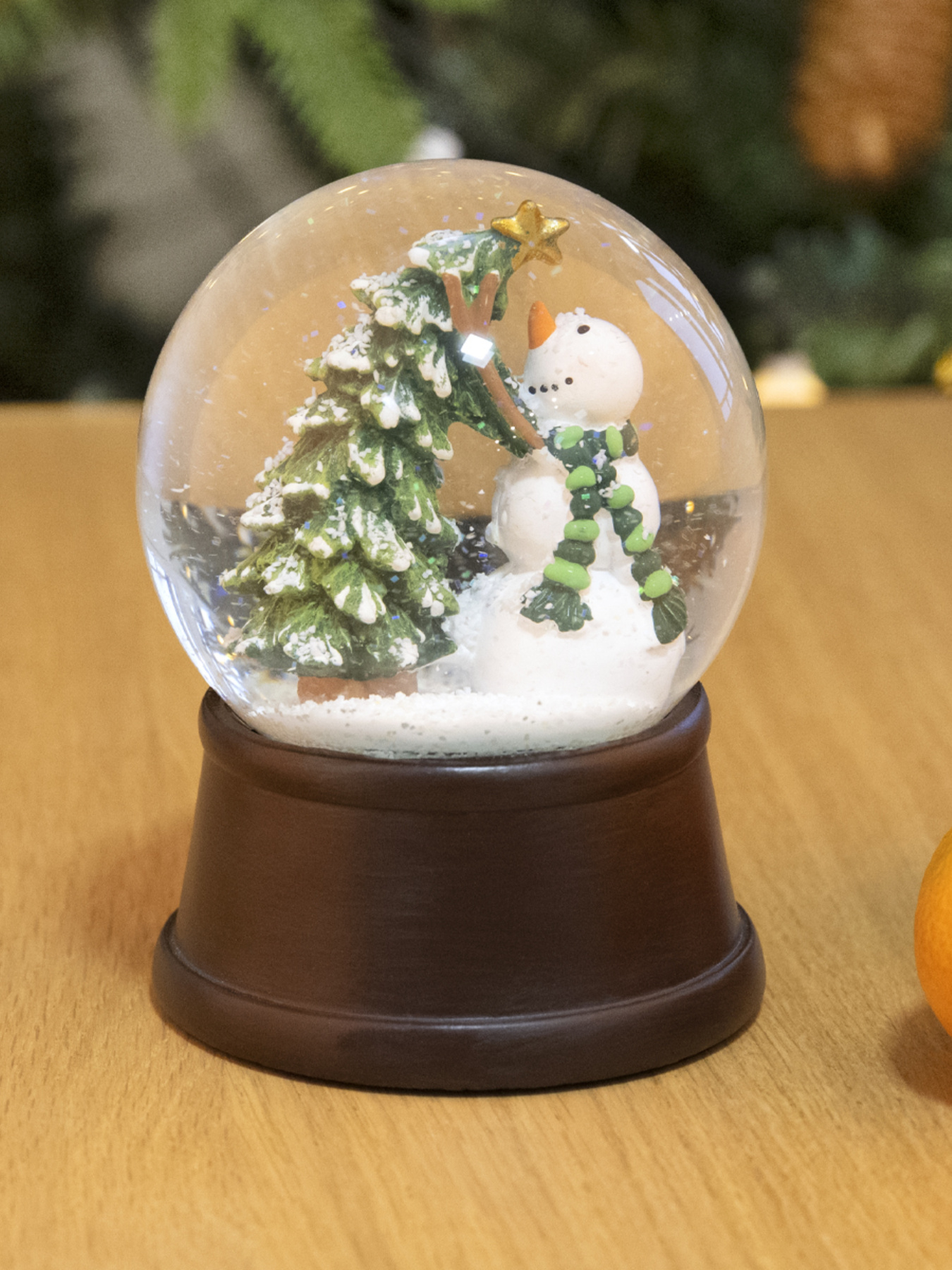 Снежный шар "Ёлка и снеговик" MBM MY HOME модель DH-ST-33 COLOR Фото