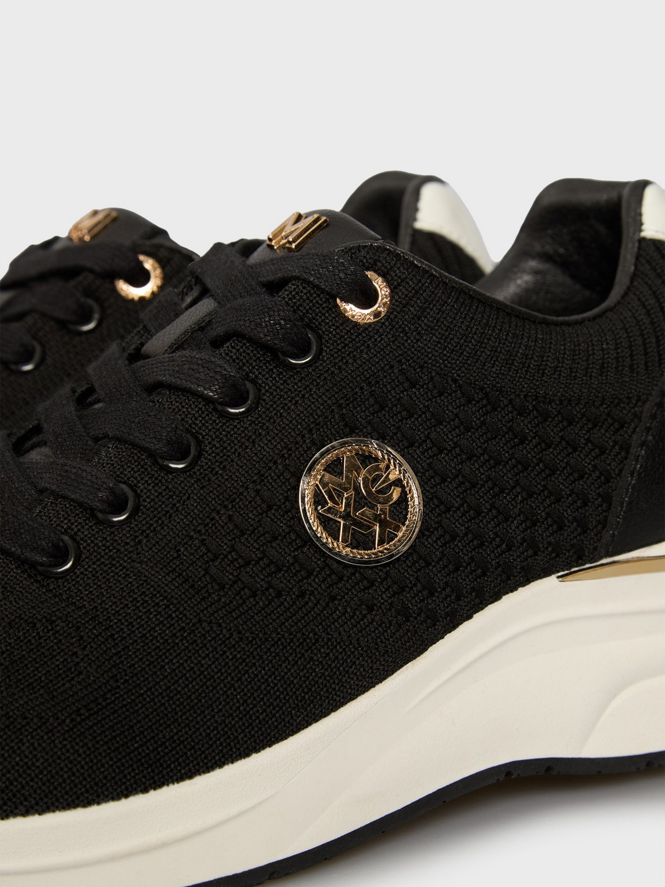 Кросівки MEXX модель MI001008251W Фото