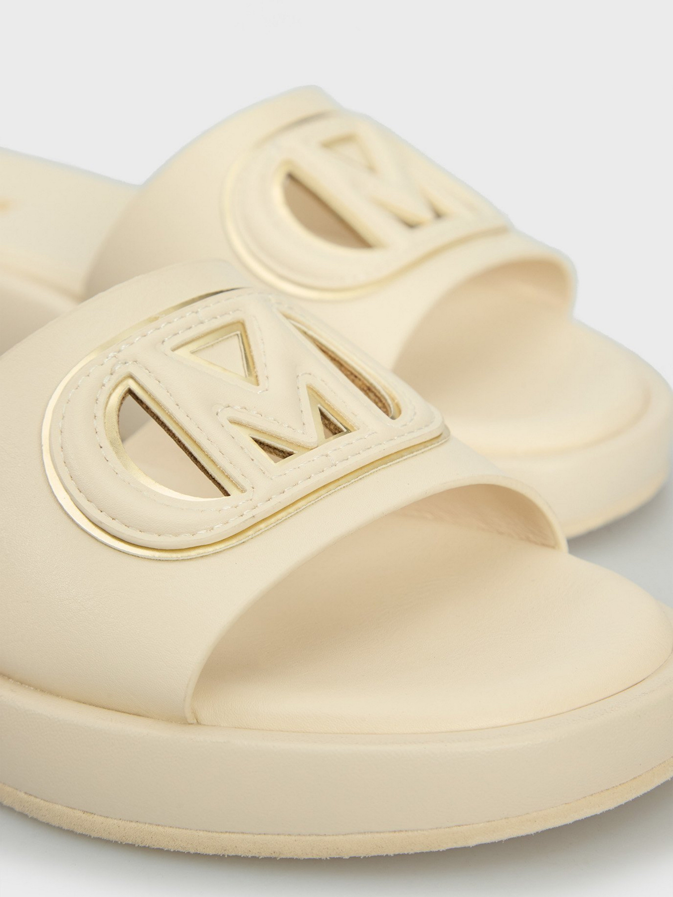 Шлёпанцы MEXX модель MI001603251W Фото