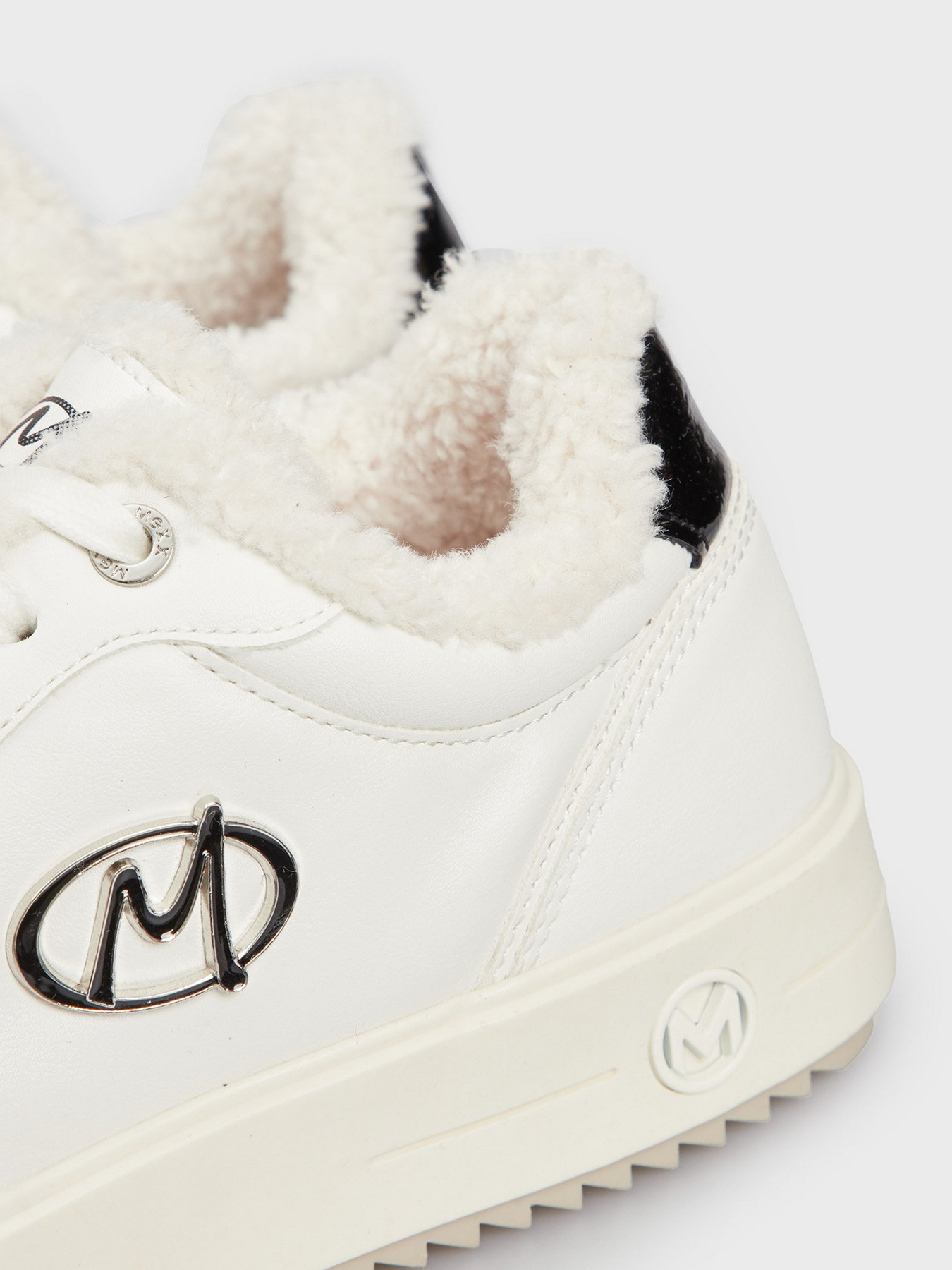 Кроссовки MEXX модель MIKE1005143W-01 Фото