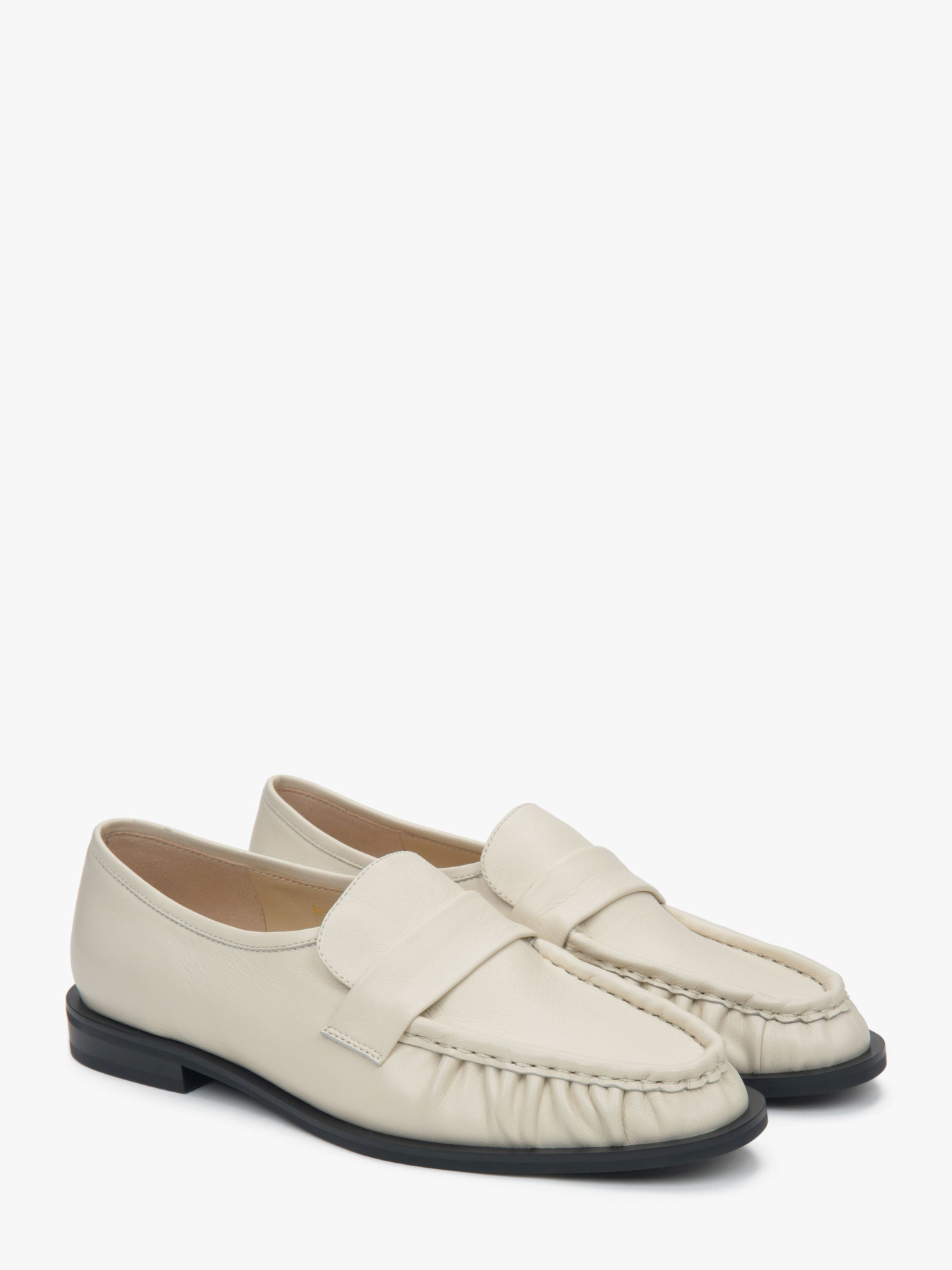 Туфли и лоферы Estro модель 152-501-01-1201 Фото