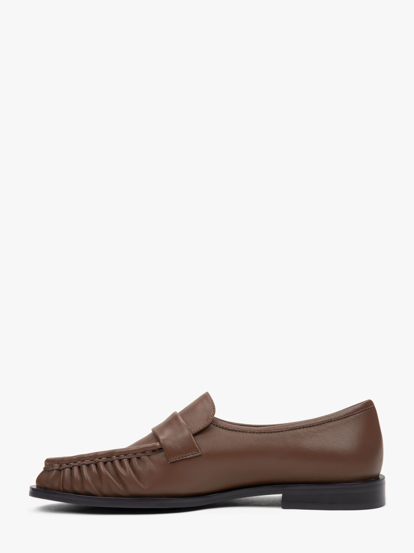 Туфли и лоферы Estro модель 152-501-02-108 Фото