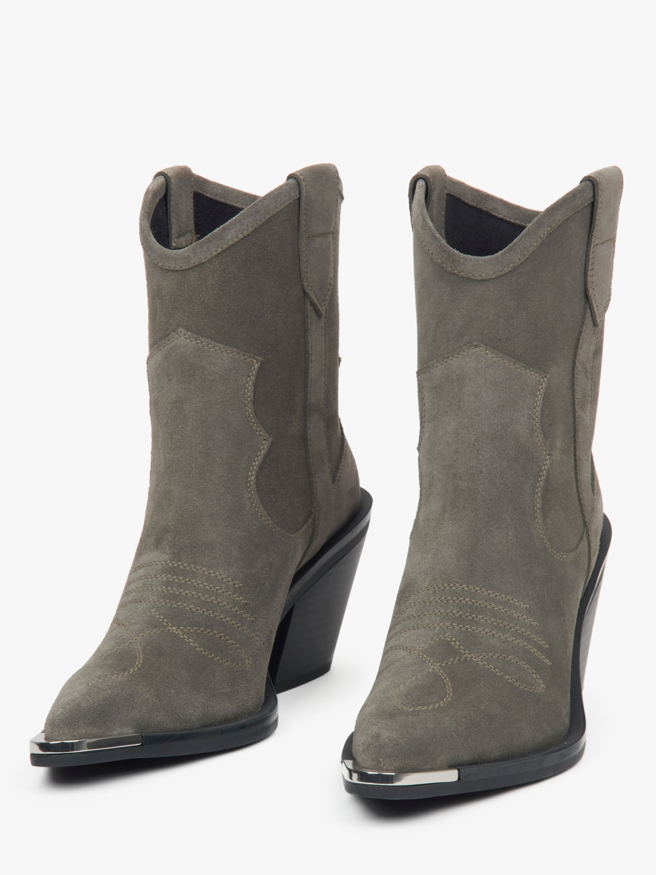 Ботинки и сапоги Estro ER00115973 модель 977792-3009 Фото